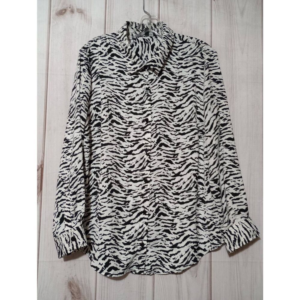 Liverpool Shirt Ladies Large‎ Black White Tiger Print Button Front Long Sleeve